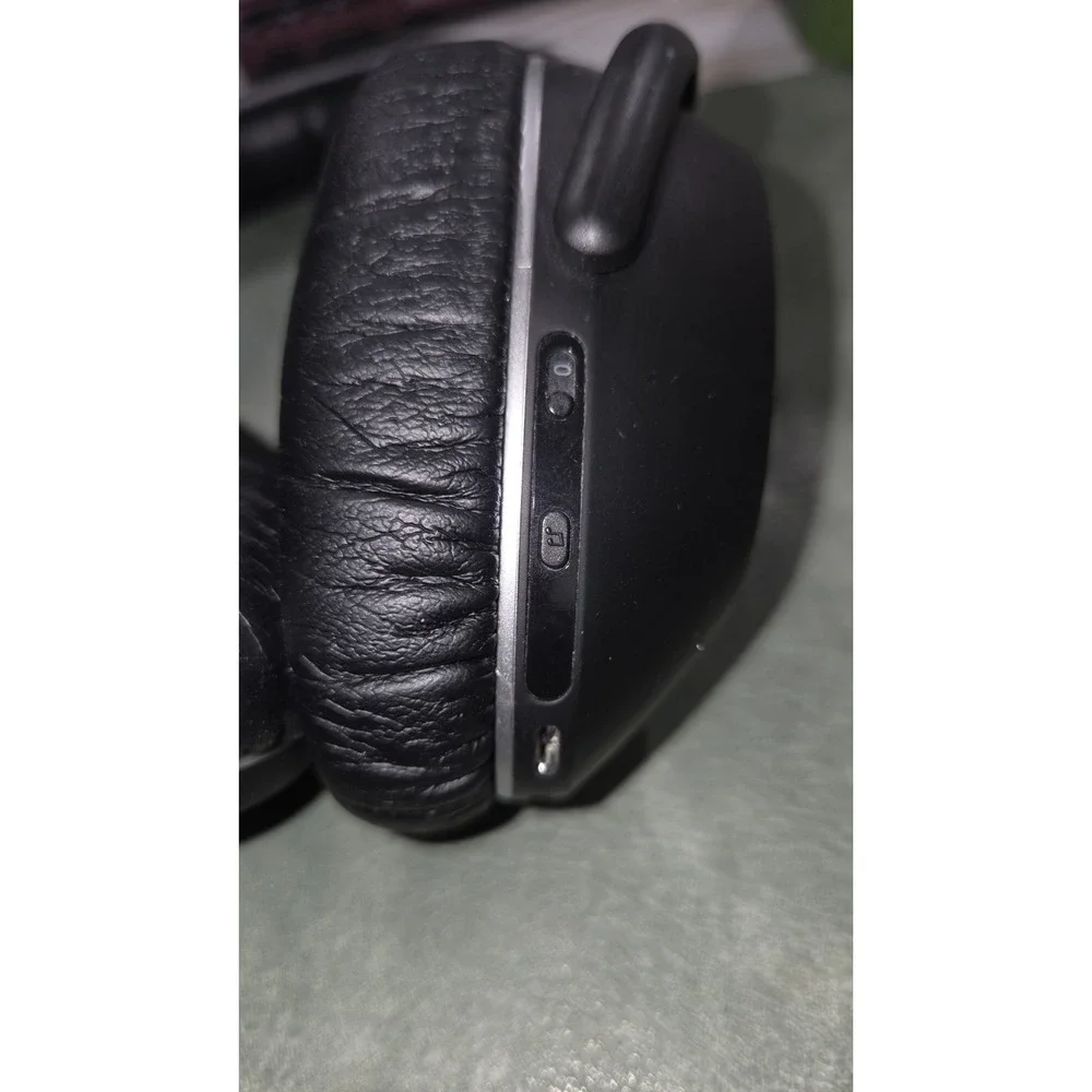 SENNHEISER PXC 550 Wireless Noise Cancelling Headphones W Accessories